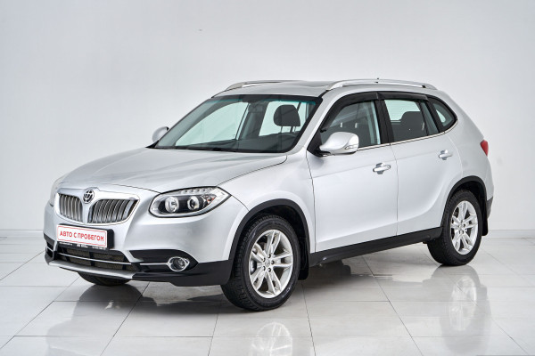 Brilliance V5, I 2014 с пробегом 140 000 км.