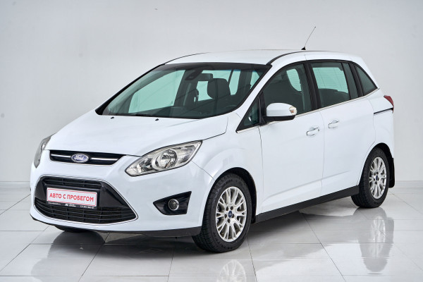 Ford C-MAX, II 2011 с пробегом 186 000 км.