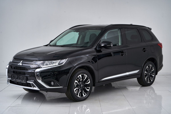 Mitsubishi Outlander, 2021 г.