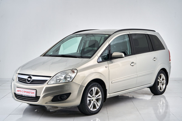 Opel Zafira, B 2008 с пробегом 125 000 км.