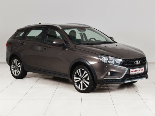 LADA (ВАЗ) Vesta, I 2019 с пробегом 44 000 км.