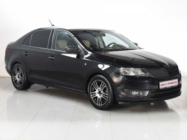 Skoda Rapid, I 2014 с пробегом 111 000 км.