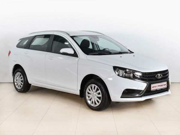 LADA (ВАЗ) Vesta, I 2022 с пробегом 100 км.