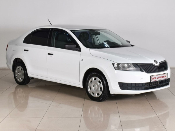 Skoda Rapid, I 2015 с пробегом 82 000 км.