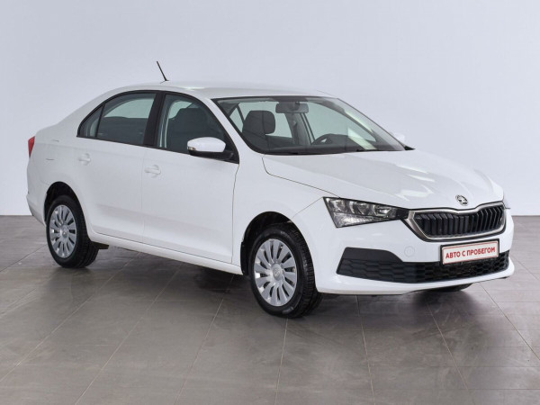 Skoda Rapid, II 2020 с пробегом 13 409 км.