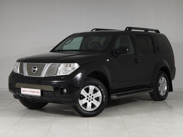 Nissan Pathfinder, III 2006 с пробегом 174 700 км.
