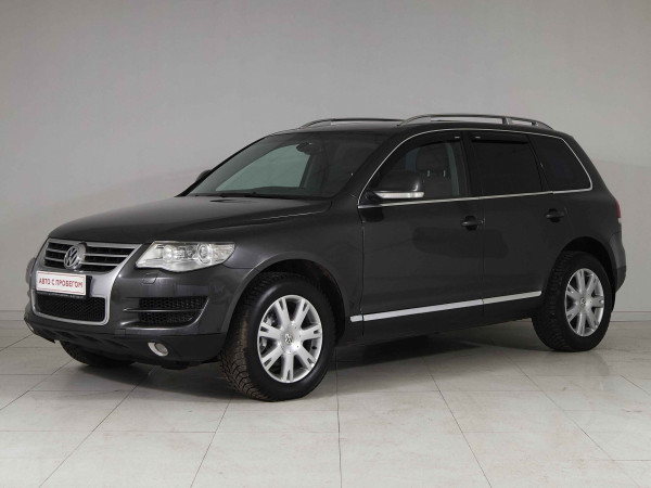 Volkswagen Touareg, 2010 г.