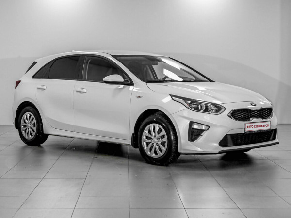 Kia Ceed, III 2018 с пробегом 125 900 км.