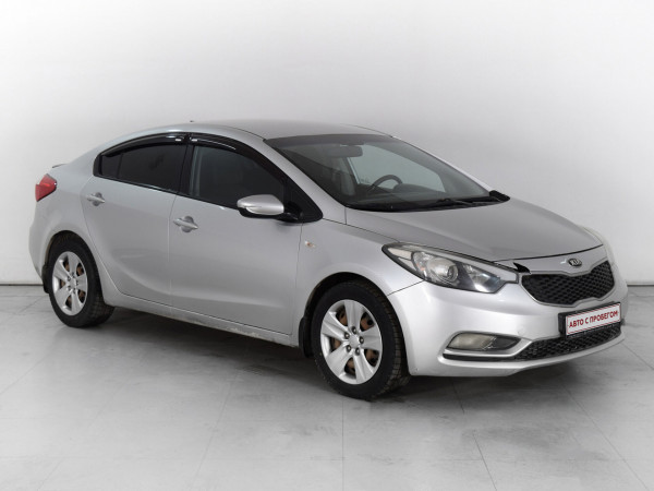 Kia Cerato, III 2013 с пробегом 185 800 км.