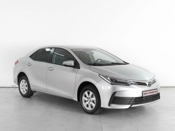 Toyota Corolla, XI (E160, E170, E180) Рестайлинг 1 2016 с пробегом 176 400 км.