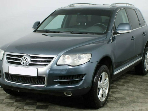 Volkswagen Touareg, 2010 г.