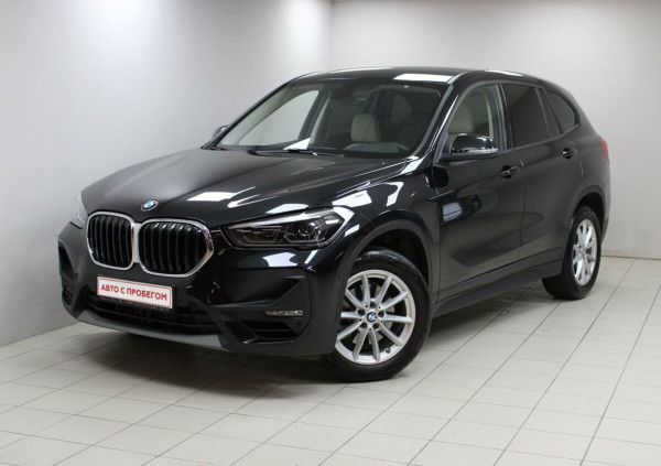BMW X1, II (F48) Рестайлинг 2020 с пробегом 12 733 км.