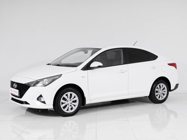Hyundai Solaris, II Рестайлинг 2020 с пробегом 16 000 км.
