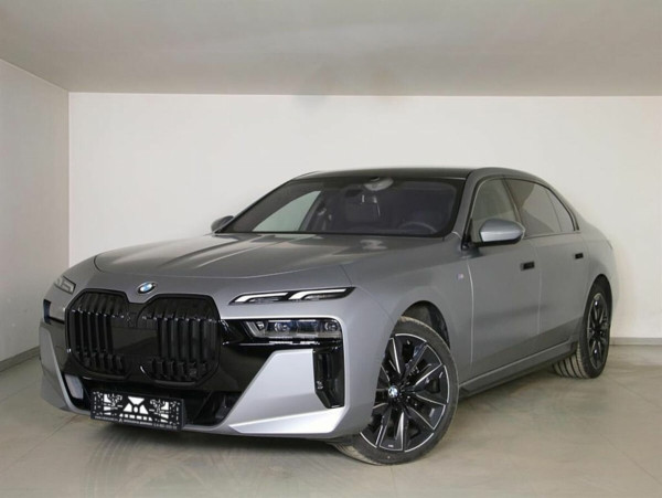 BMW 7 серии, 2023 г.