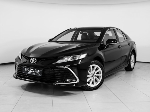 Toyota Camry, VIII (XV70) Рестайлинг 2021 с пробегом 25 км.
