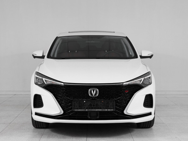 Changan Eado Plus, I 2023 с пробегом 3 600 км.