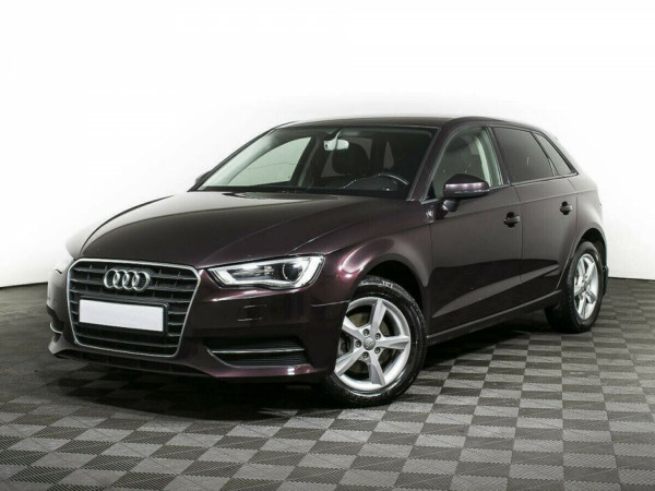 Audi A3, III (8V) 2015 с пробегом 78 100 км.