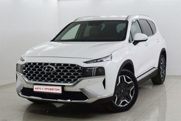 Hyundai Santa Fe, IV Рестайлинг 2021 с пробегом 8 065 км.
