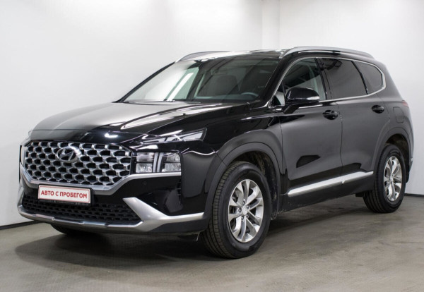 Hyundai Santa Fe, IV Рестайлинг 2021 с пробегом 11 300 км.