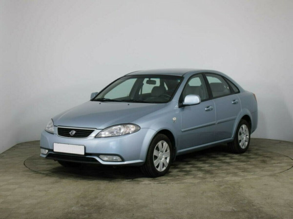 Ravon Gentra, I 2015 с пробегом 65 100 км.