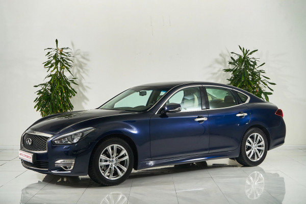 Infiniti Q70, 2016 г.