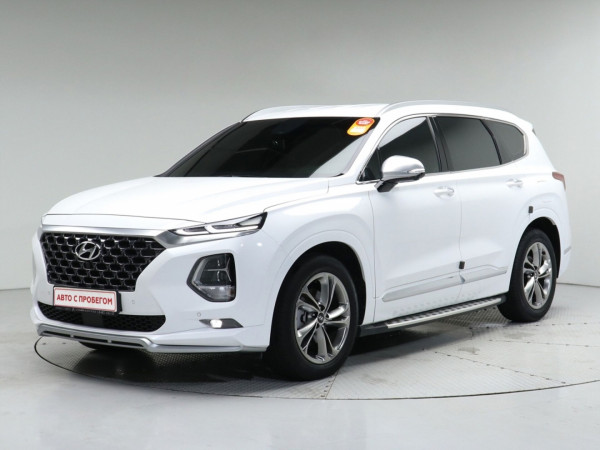 Hyundai Santa Fe, IV Рестайлинг 2020 с пробегом 19 194 км.