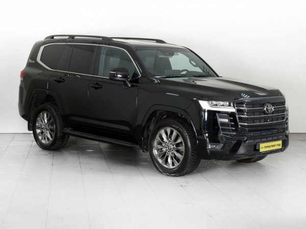 Toyota Land Cruiser, 300 Series 2022 с пробегом 3 900 км.