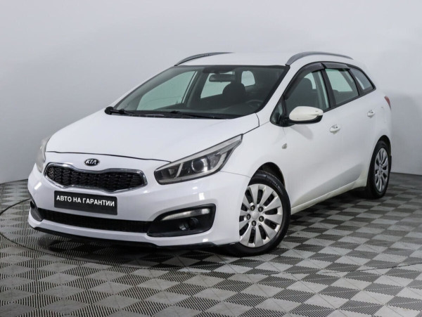 Kia Ceed, II Рестайлинг 2017 с пробегом 81 000 км.