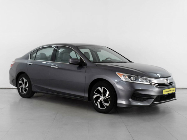 Honda Accord, IX Рестайлинг 2017 с пробегом 78 000 км.