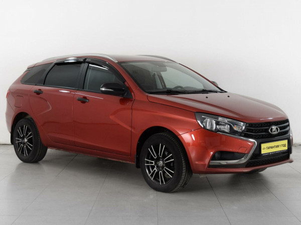 LADA (ВАЗ) Vesta, I 2021 с пробегом 27 700 км.