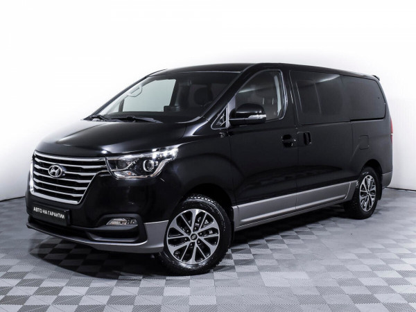 Hyundai Grand Starex, I Рестайлинг 2 2019 с пробегом 52 000 км.