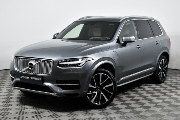 Volvo XC90, II 2018 с пробегом 69 200 км.