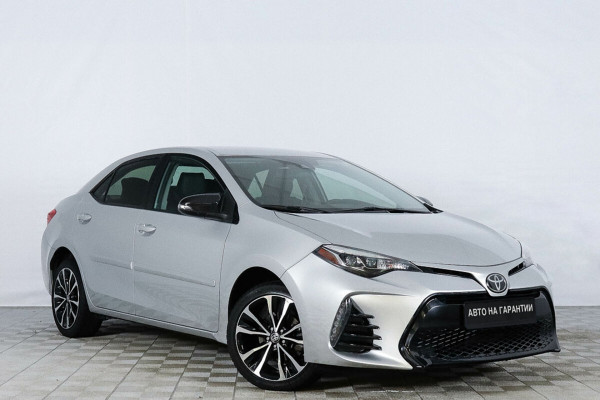 Toyota Corolla, XI (E160, E170, E180) Рестайлинг 1 2017 с пробегом 88 000 км.