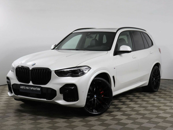 BMW X5, IV (G05/G18) 2022 с пробегом 15 000 км.