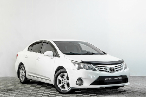 Toyota Avensis, III Рестайлинг 2012 с пробегом 120 000 км.