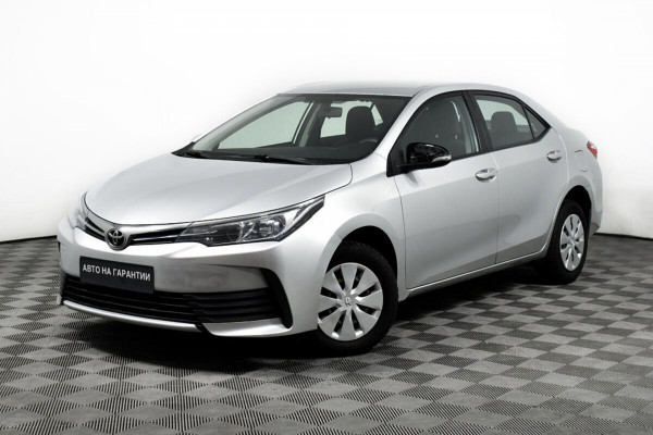 Toyota Corolla, XI (E160, E170, E180) Рестайлинг 1 2016 с пробегом 106 000 км.