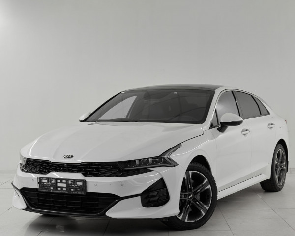 Kia K5, III 2021 с пробегом 139 900 км.