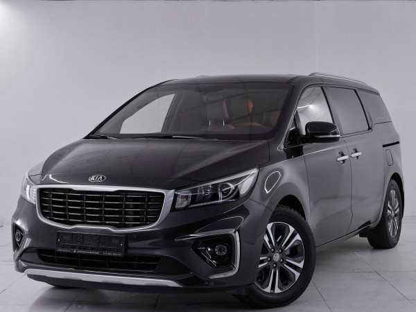 Kia Carnival, III 2020 с пробегом 76 200 км.