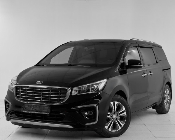 Kia Carnival, III 2018 с пробегом 142 700 км.