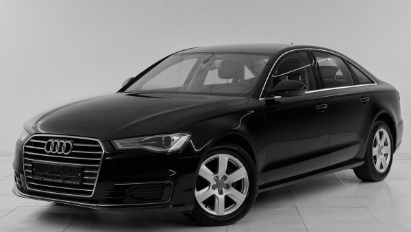 Audi A6, IV (C7) Рестайлинг 2015 с пробегом 171 000 км.