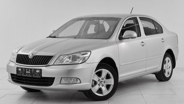 Skoda Octavia, II (A5) Рестайлинг 2011 с пробегом 175 400 км.