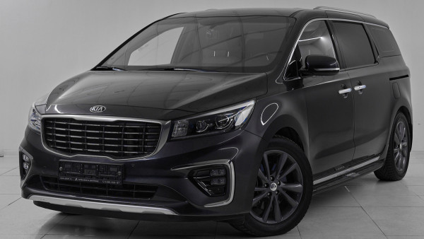 Kia Carnival, III 2018 с пробегом 114 000 км.