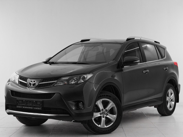 Toyota RAV4, 2015 г.