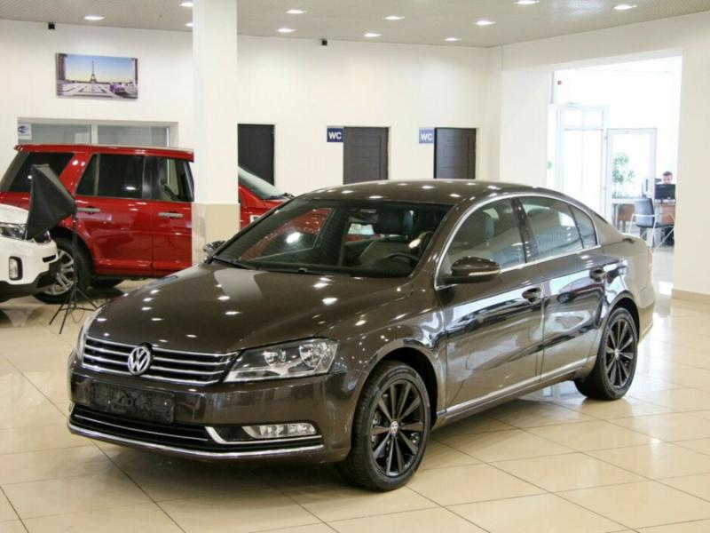 Volkswagen Passat, B7 2013 с пробегом 93 000 км.