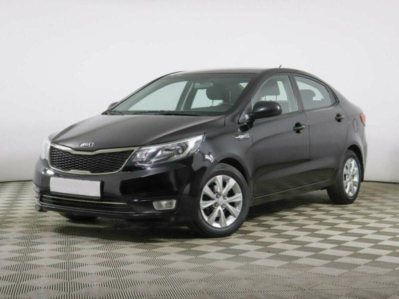 Kia Rio, III Рестайлинг 2015 с пробегом 88 500 км.