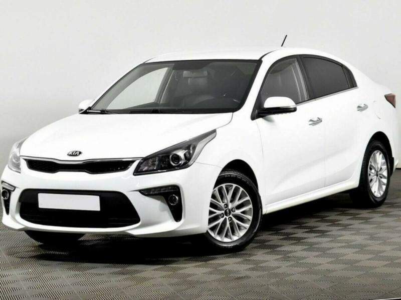 Kia Rio, IV 2018 с пробегом 75 000 км.