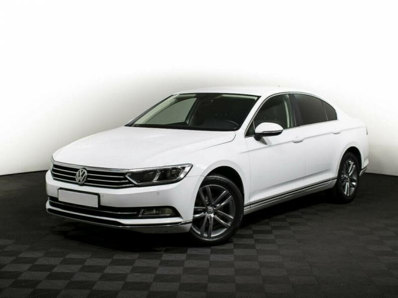 Volkswagen Passat, B8 2018 с пробегом 63 000 км.