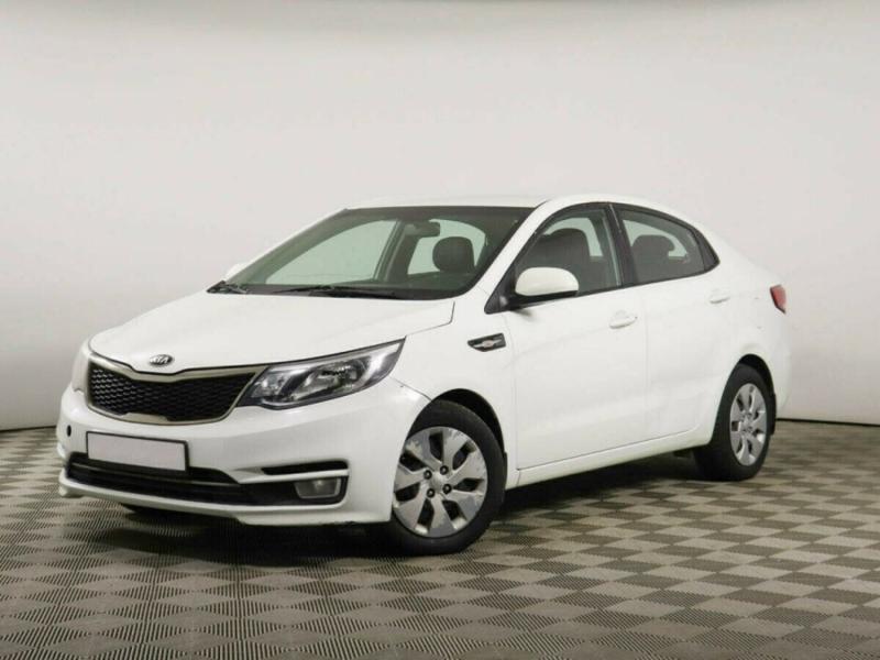 Kia Rio, III Рестайлинг 2015 с пробегом 88 055 км.