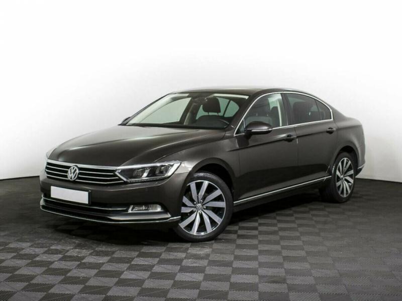 Volkswagen Passat, B8 2017 с пробегом 72 000 км.