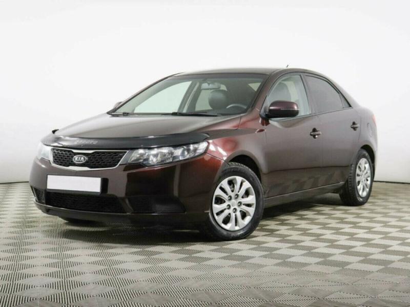 Kia Cerato, II 2011 с пробегом 85 000 км.